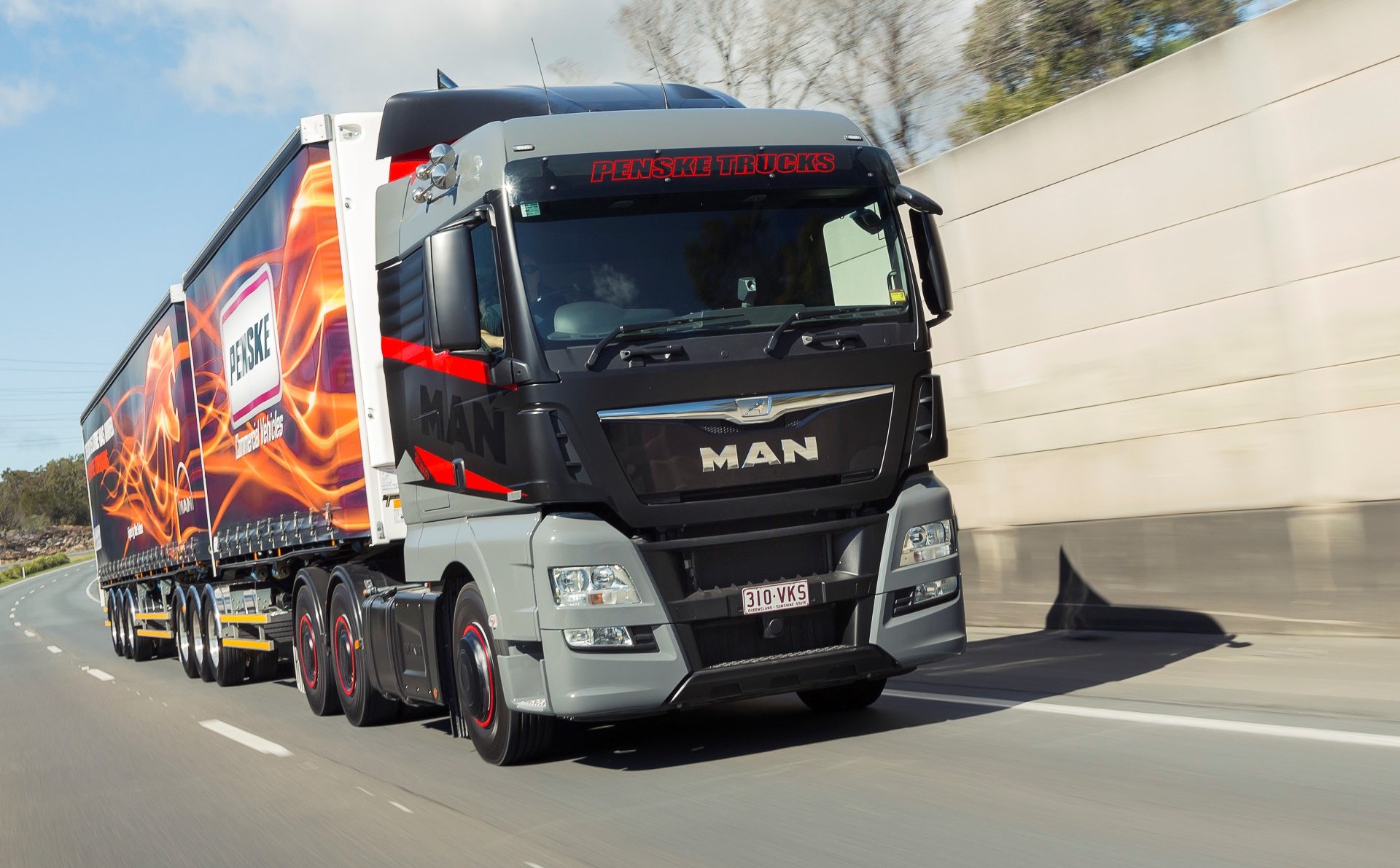 Ciężarówki na miarę jadą z Niepołomic do Australii