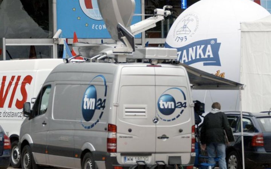 TVN ze stratą weryfikuje prognozy