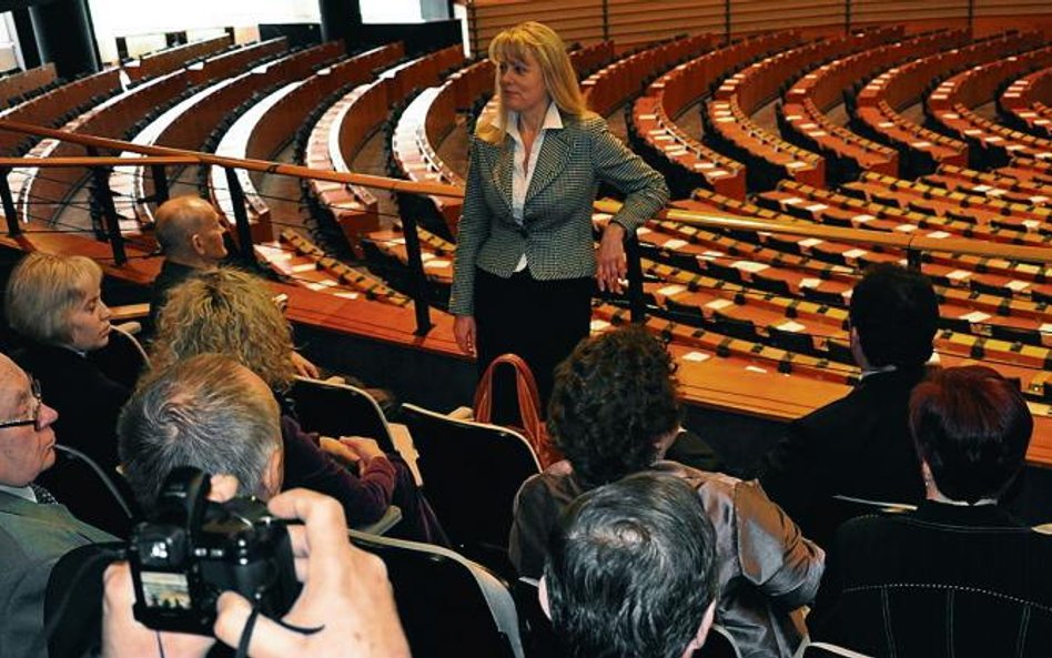 Lidia Geringer d’Oedenberg zapowiada, że w tej kadencji przywiezie do europarlamentu 2000 osób z Dol