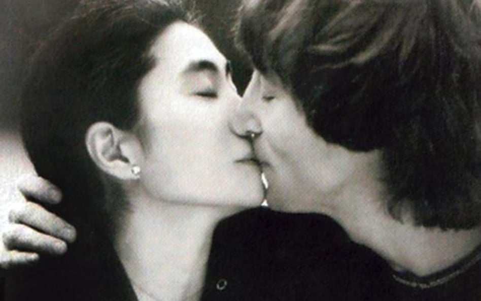 John Lennon & Yoko Ono, „Double Fantasy” z autografem Lennona kosztuje 525 tys. dolarów