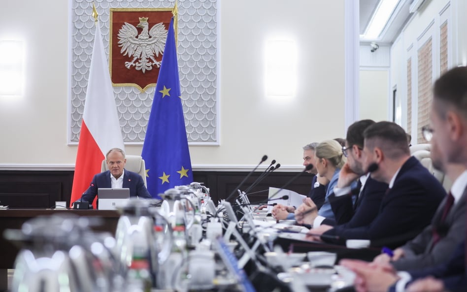 Premier Donald Tusk na posiedzeniu rządu