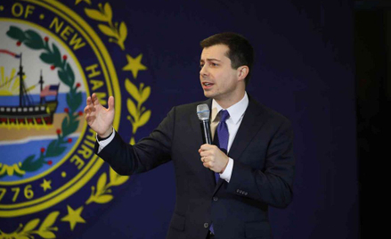 Wciąż bez pełnych wyników prawyborów w Iowa. Buttigieg prowadzi