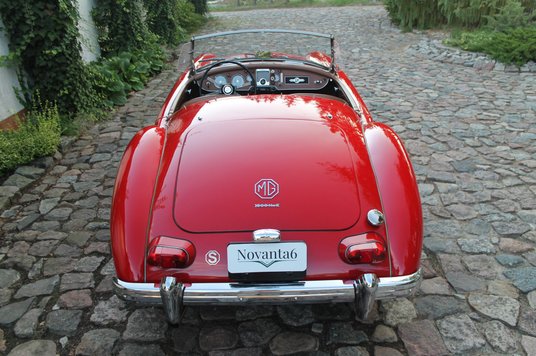 Ten egzemplarz pochodzi z ostatniego roku produkcji – 1962.