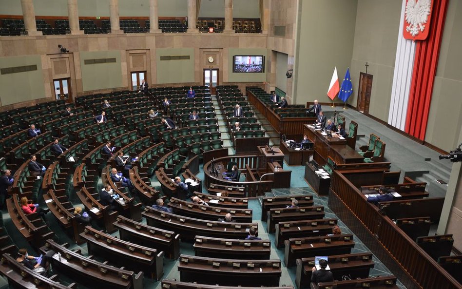 Uchwalono zmiany mogące zabić firmy pożyczkowe