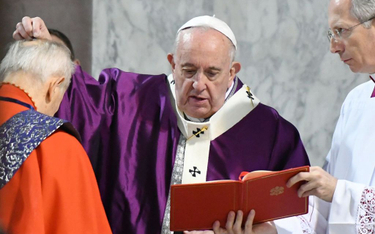 Watykan: "Lekka niedyspozycja" papieża Franciszka