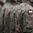 Kim są i czym się zajmują polscy żołnierze mający podwójne obywatelstwo?