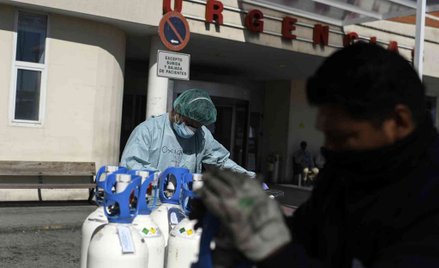 Kolejna tragiczna doba w Hiszpanii: 932 ofiary Covid-19