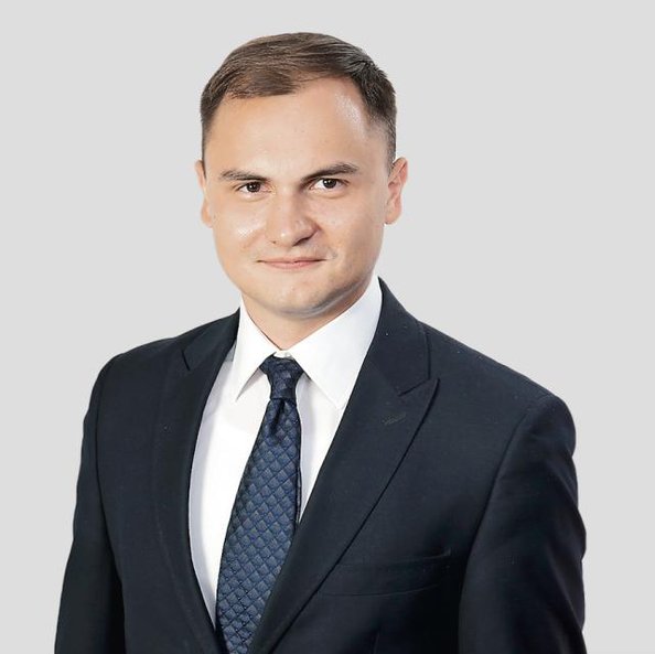 Zbigniew Rybak zarządzający TFI PZU Fachowe książki przybliżą nam mechanizmy działania rynków kapita