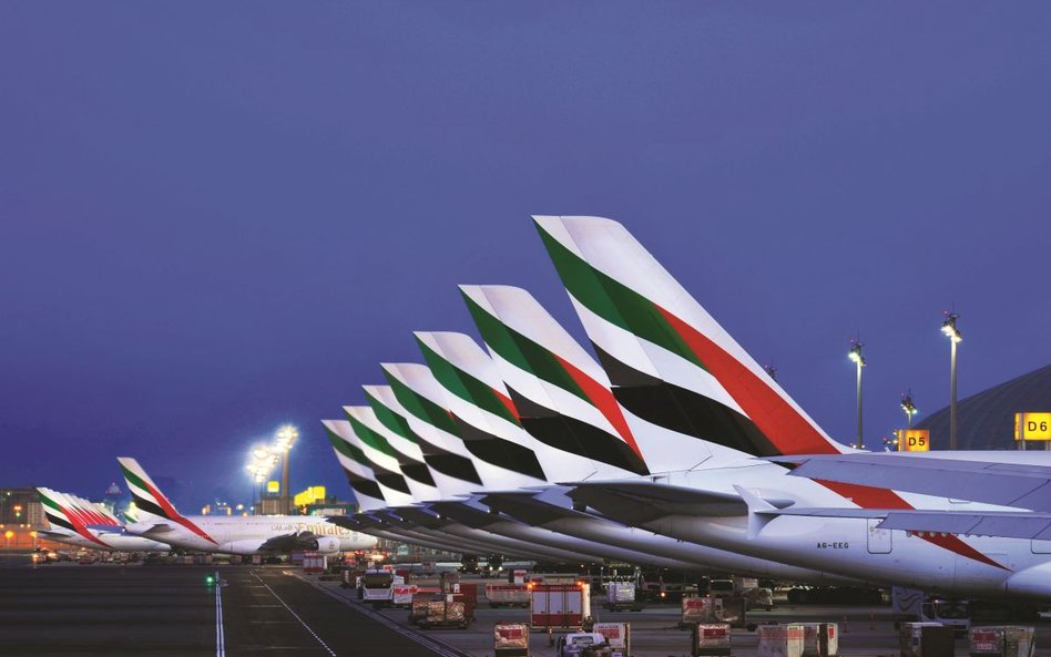 Emirates za darmo zmienią termin lotu