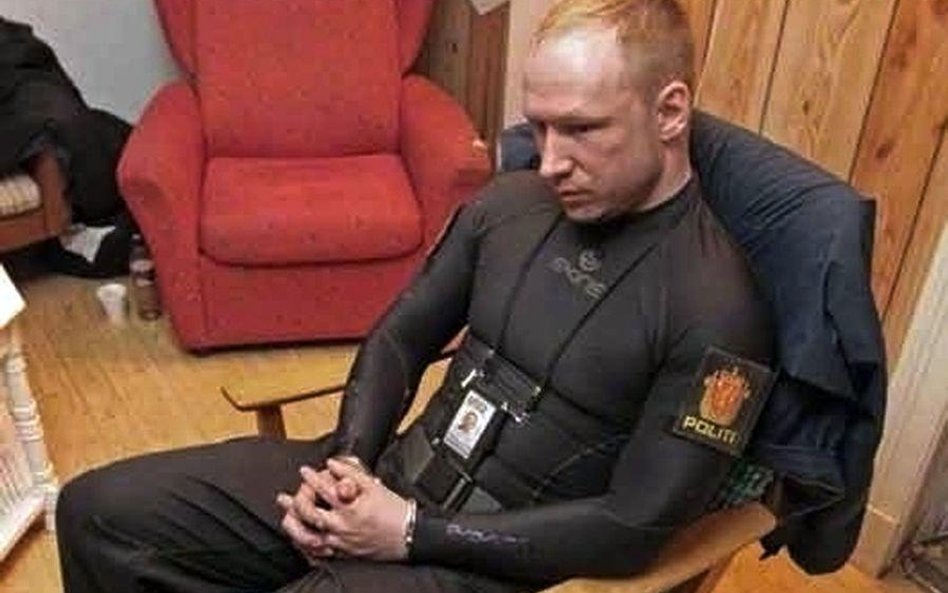 Breivik oszukał biegłych. Będą kolejne badania