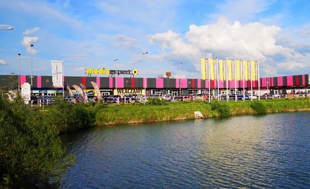 Park handlowy w Knurowie otwarty po rozbudowie