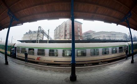 Szybki pociąg Pendolino rządową kiełbasą wyborczą