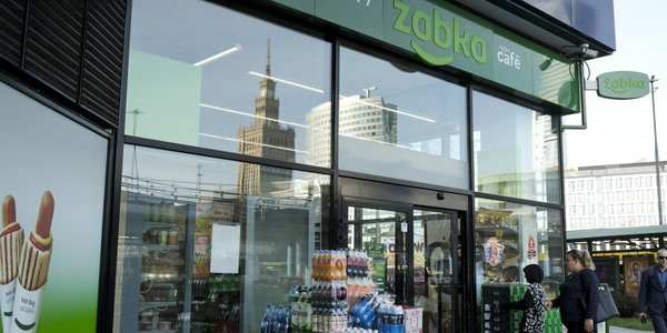 Ibisz's "Elixir Młodości" drink in Żabka stores posts weak sales since June launch