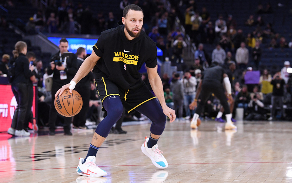 Golden State Warriors przez kilka lat rządzili w NBA, bo mają Stephena Curry’ego, który może rzucać 