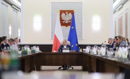 Przegląd kadr i atestacja stanowisk pracy w rządzie Donalda Tuska