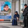 Plakat werbunkowy w centrum Moskwy