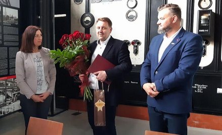Adam Wawoczny (z prawej) zastąpił na stanowisku prezesa Śląskiej Organizacji Turystycznej Jarosława 