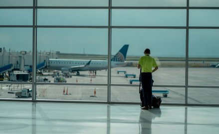 Z badania wynika, że stężenie cząstek w kabinie samolotu były bardzo niskie podczas lotu i gwałtowni