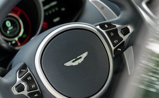 Aston Martin DBS Superleggera