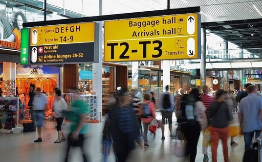 Amsterdam, Holandia, lotnisko Schiphol (AMS). Fot. ClickerHappy /Pixabay