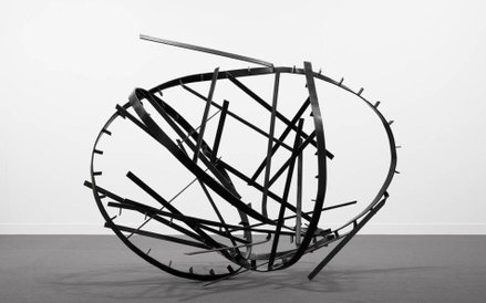 Monika Sosnowska, Untitled, 2015, malowana stal