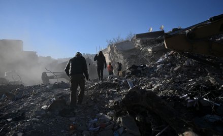 W Turcji leży w gruzach lub nadaje się do natychmiastowej rozbiórki ponad 7,5 tys. domów