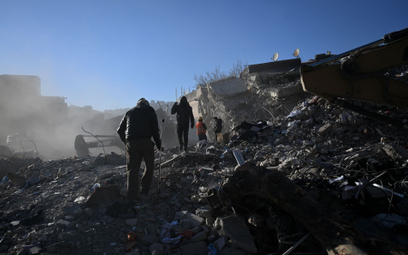W Turcji leży w gruzach lub nadaje się do natychmiastowej rozbiórki ponad 7,5 tys. domów