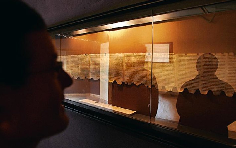W muzeum w Qumran oglądać można repliki cennych zwojów. fot. Alvaro Barrientos
