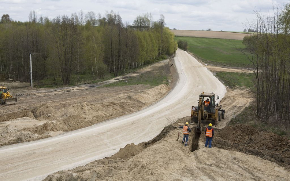 Porządkowanie inwestycji na drogach