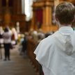 Dominikanin skazany za gwałt na zakonnicy zwolniony z aresztu. Stworzył sektę