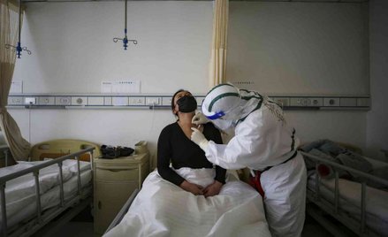 Koronawirus w Chinach: Tylko osiem nowych zachorowań w Wuhan