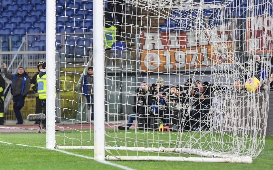 Serie A: Trzy punkty dla Napoli dzięki akcji w końcówce