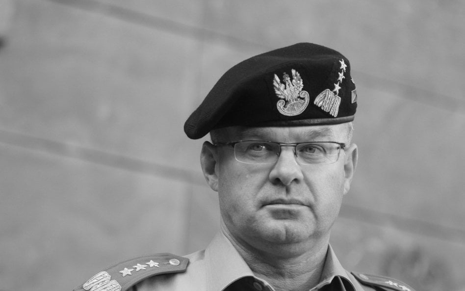 Generał Waldemar Skrzypczak