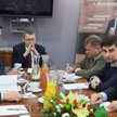 Uczestnicy debaty (od lewej): poseł Arkadiusz Czartoryski (PiS), dyr. Remigiusz Lewandowski z PWPW, 