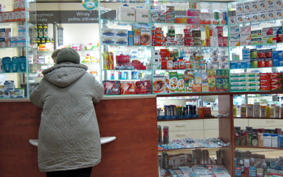 Sprzedaż leków w aptekach mocno rośnie
