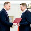 Prezydent Andrzej Duda wręczył akt nominacji na szefa KPRM Markowi Kuchcińskiemu