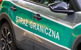 Funkcjonariusze SG przetransportowali mężczyznę do przejścia granicznego w Dorohusku