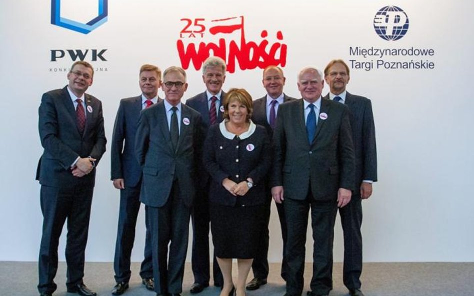 Uczestnicy debaty zgodzili się, że ostatnie 25 lat to niewątpliwy sukces naszego kraju, oczywiście r