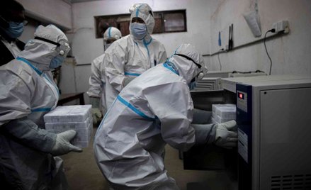 Transport szczepionek przeciw COVID