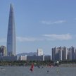 Lotte World Tower górujący nad Seulem