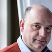 Myślał o medycynie, został finansistą i deweloperem
