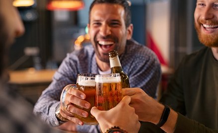 Jak zapisać w księgach opłatę za reklamę piwa