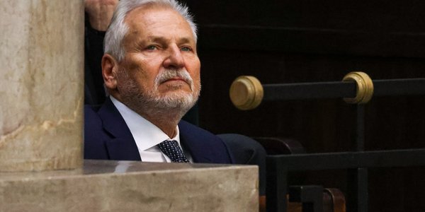 „Nie sądziłem, iż będzie tak brutalny”. Aleksander Kwaśniewski podsumowuje rok Karola Nawrockiego