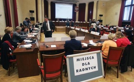 Budżety na 2010 r. jeszcze według starej ustawy