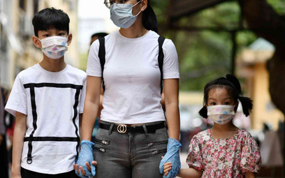 Epidemia w Wietnamie: W Hanoi zaczyna brakować testów