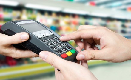 Kasy online jednak nie trzeba będzie połączyć z terminalem płatniczym