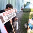 Wiec poparcia dla ks. Michała Olszewskiego oraz dwóch, byłych urzędniczek Ministerstwa Sprawiedliwoś
