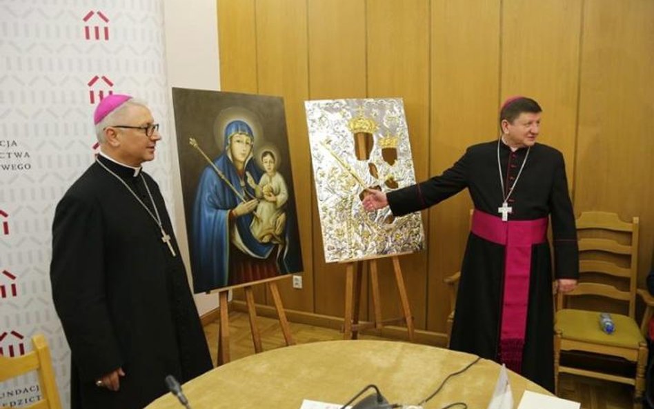 Zrekonstruowany obraz Matki Boskiej Kazimierzeckiej w kwietniu został przekazany ordynariuszowi łuck