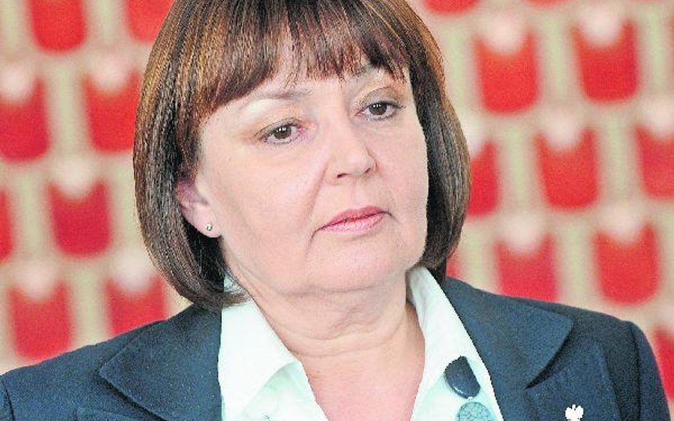 Minister pracy Jolanta Fedak zapowiedziała, że zmiany w OFE nie skończą się tylko na cięciach opłat 