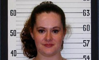Christa Gail Pike, jedyna kobieta skazana na karę śmierci w stanie Tennessee, na zdjęciu więziennym 